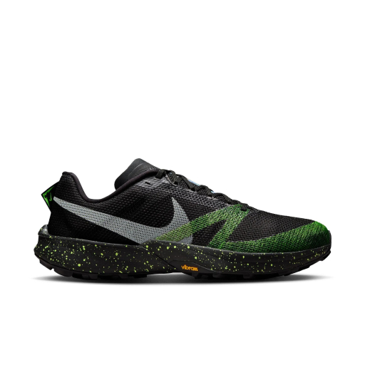 Pantofi alergare montana barbati NIKE Kiger 10