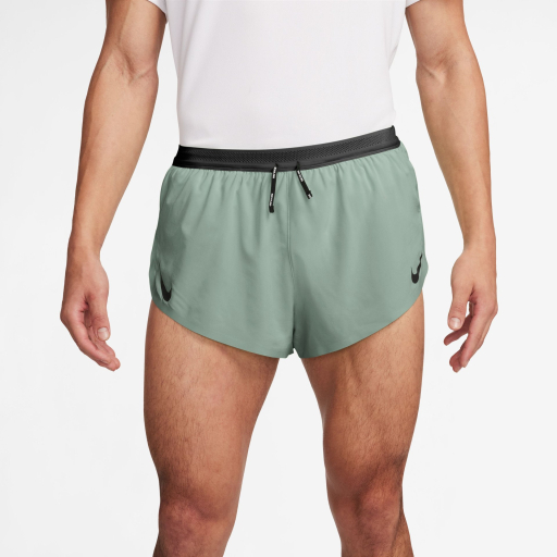 Pantaloni scurti barbati за бягане NIKE AeroSwift 2''