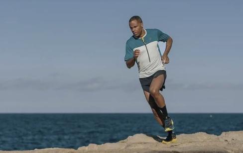 Deveniți parte din familia ASICS FrontRunner